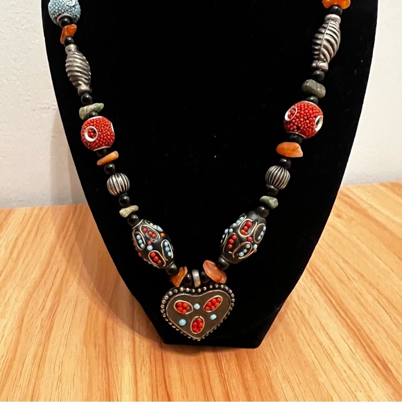 Vintage Boho Eclectic Beaded Heart Necklace with Crystals - Picture 3 of 11